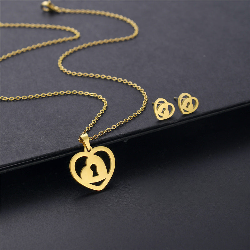 Heart-shaped necklace and earrings set