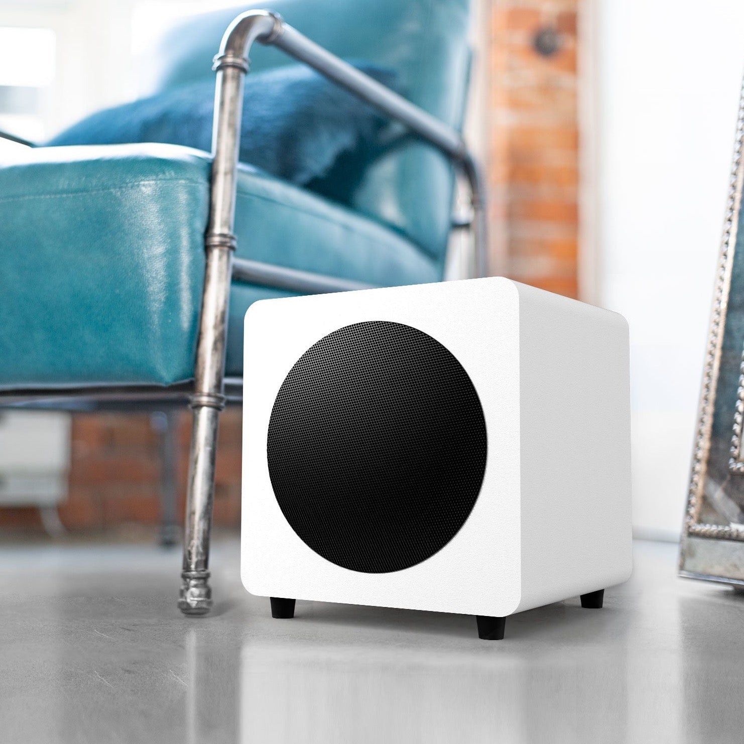 Kanto SUB8 300W 8" Sealed Powered Subwoofer, Matte White-4