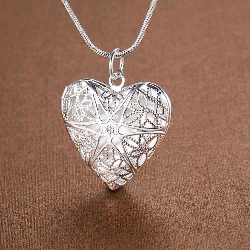 Silver Plated Jewelry Wholesale Pendants Peach Heart Necklace Jewelry Necklace Accessories