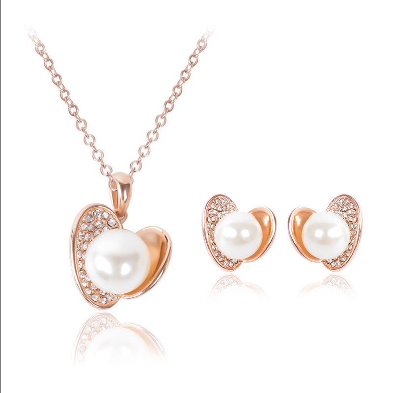 Fashion Qing New Style Jewelry Heart-shaped Pendant Necklace Earrings Two-piece Set