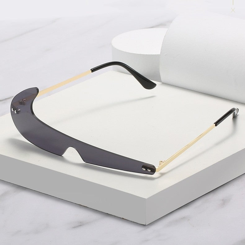New Light-colored Sunglasses Glasses Lead The Trend