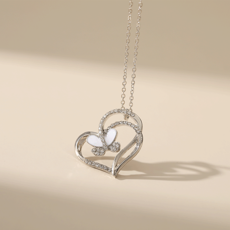 Accessories Love Heart Inlaid Zirconium Pendant Necklace Women