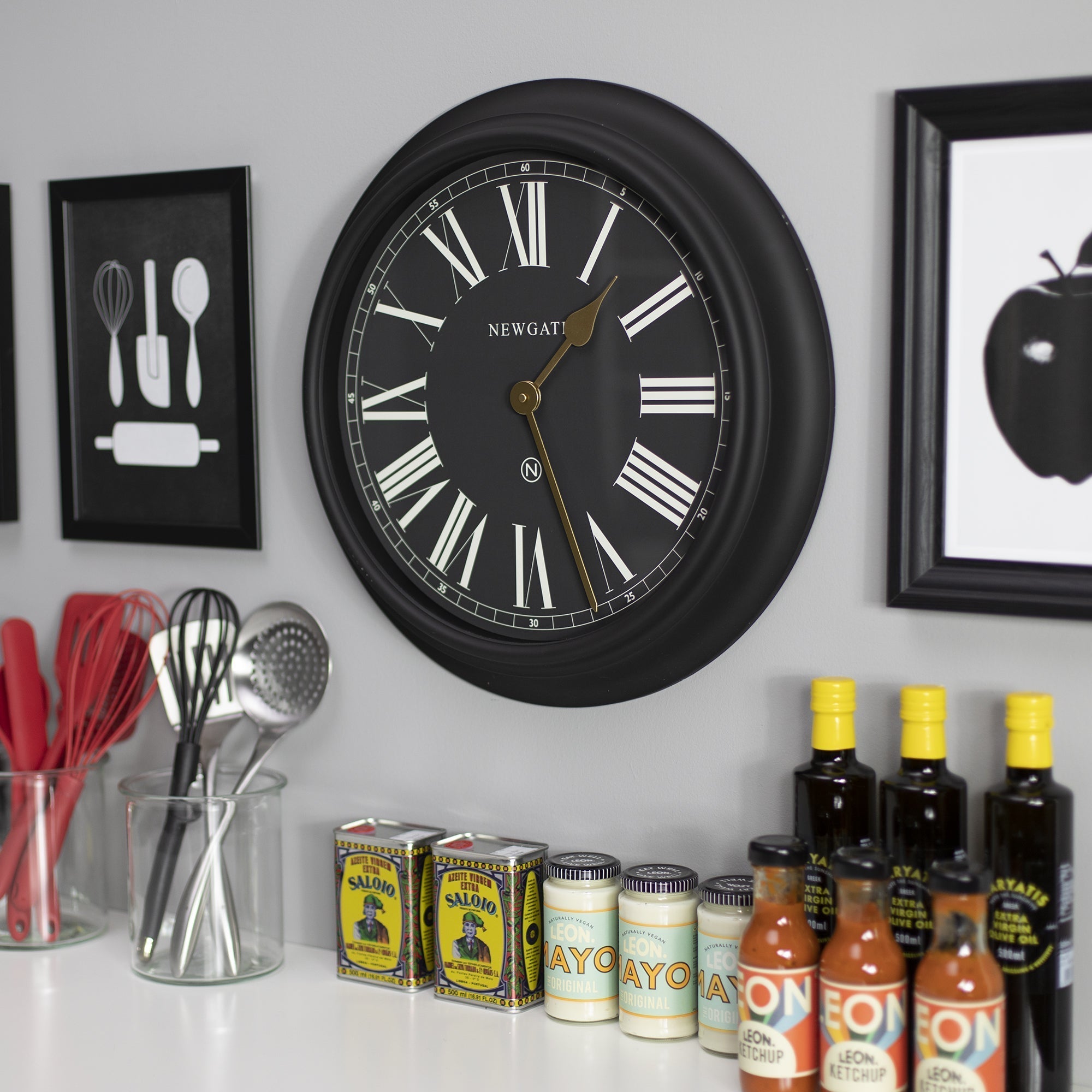 Newgate Chocolate Shop Wall Clock Silicone Cave Black-3