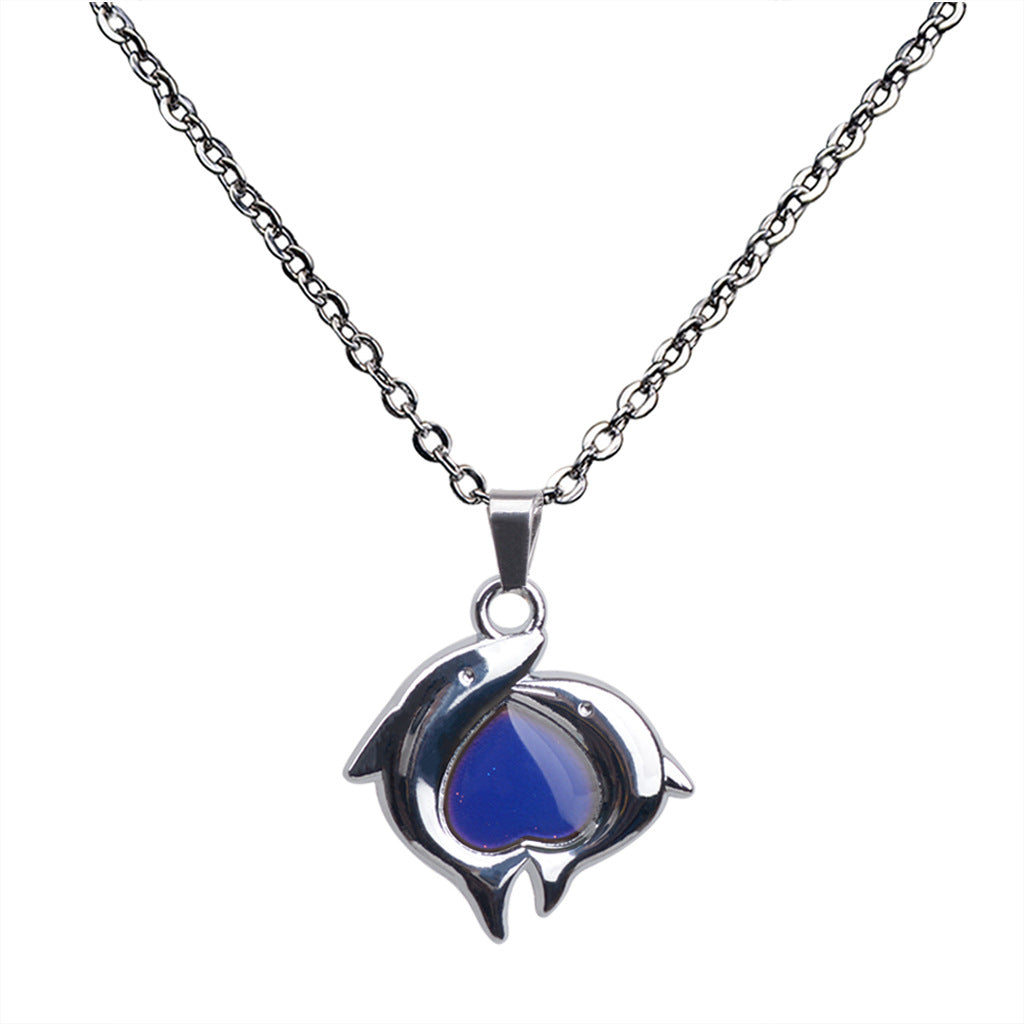 Double Dolphin Heart-shaped Warm Mood Color-changing Pendant Necklace