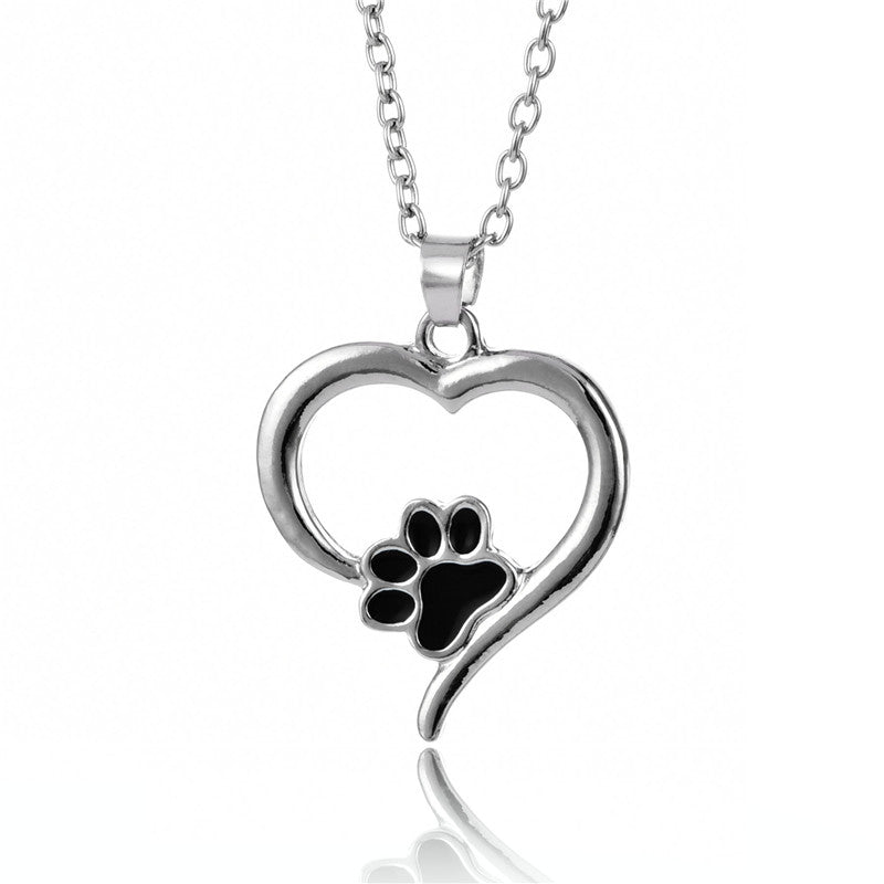 Peach Heart Animal Footprints Simple And Versatile Short Clavicle Chain